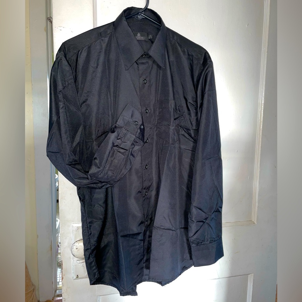 Men’s M Polyester Vittorino Quality Black Dress Shirt